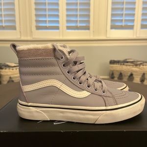 Vans Sk8 Hi Top. All leather and Sherpa lined. Womens size 5